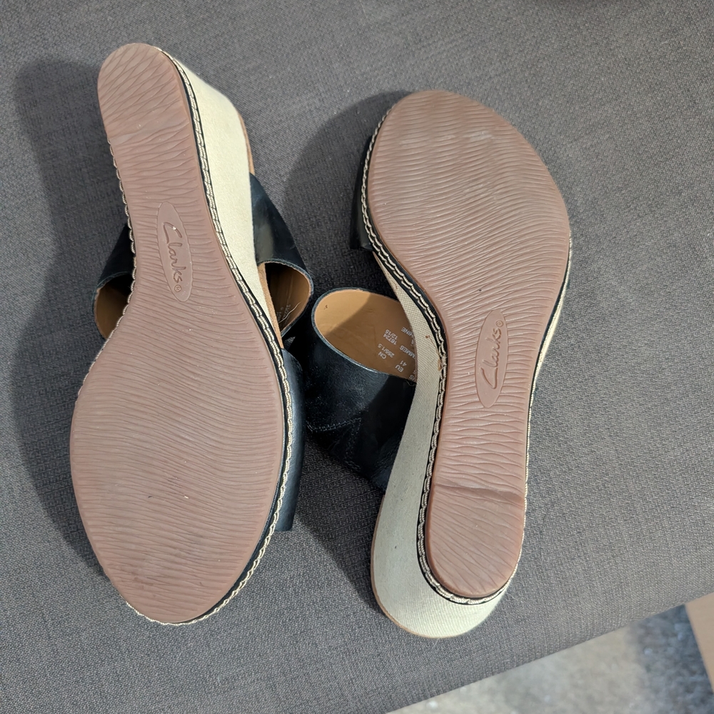 Clarks Black Wedge Sandals - Picture 2 of 10